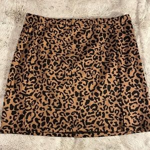 Cheetah Print Skirt☝🏽✨